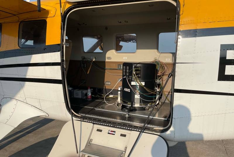 搭載AIMS航空集成多傳感器航攝儀 搭載AIMS航空集成多傳感器航攝儀